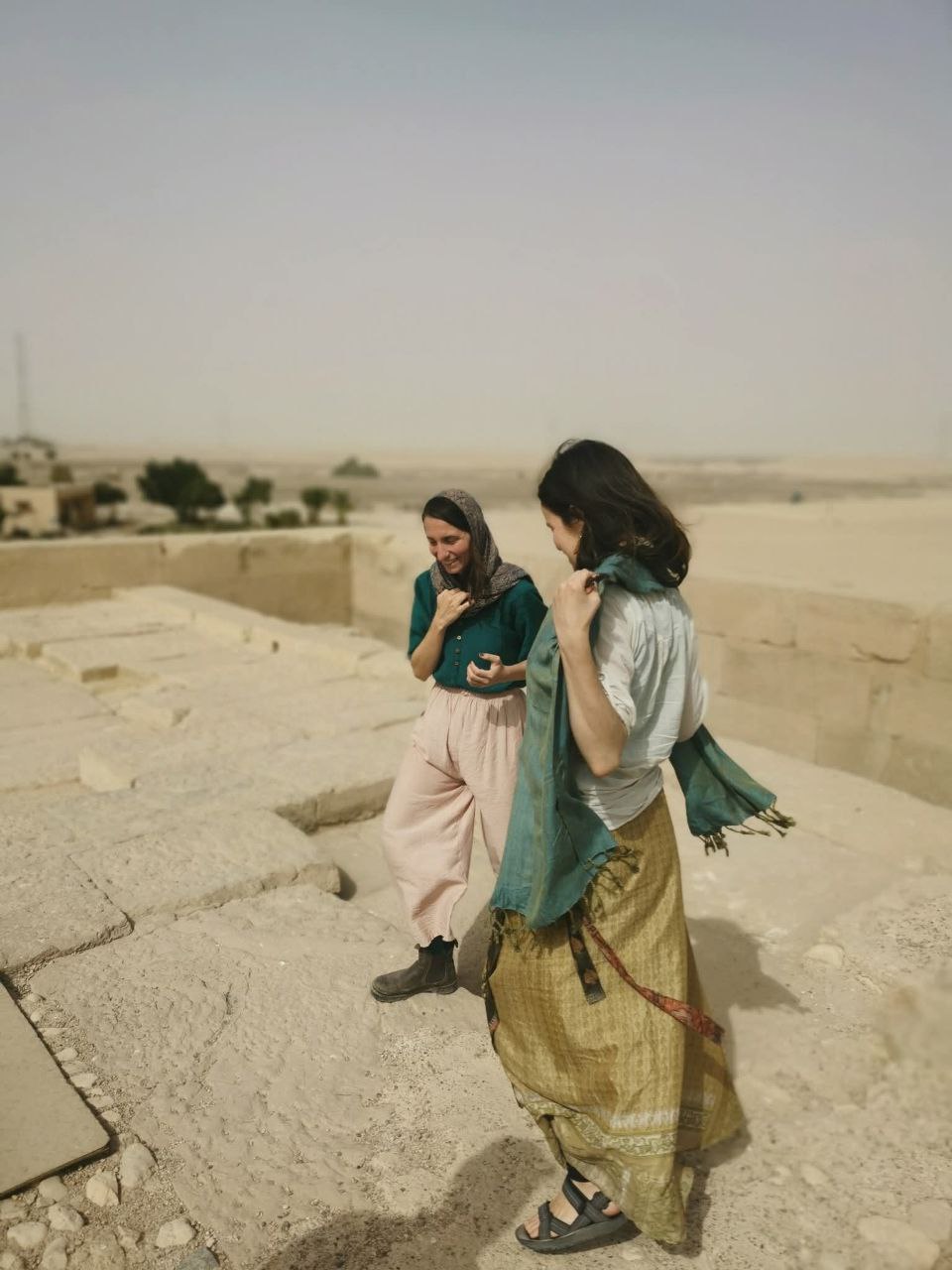Es gibt noch freie Plätze für unsere BIRTHING INTO BEING Wüstenreise in der Saha